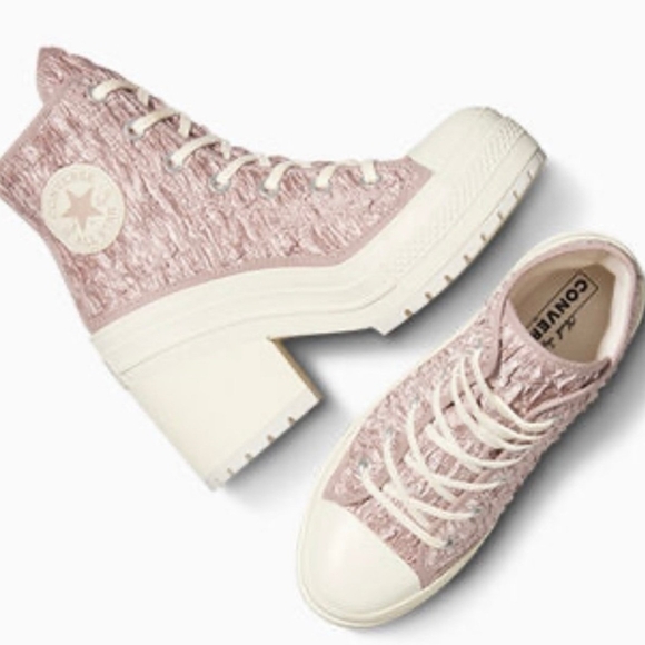 COVERSE ALL STAR Shoes - Converse Women's Pink and White Platform Sneakers